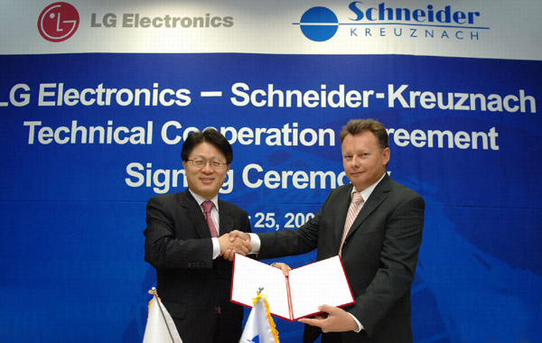 LG Electronics - Schneider-Kreuznach