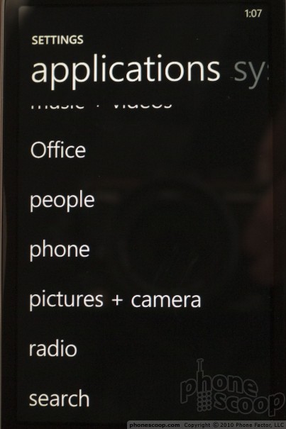  40  Windows Phone 7:  