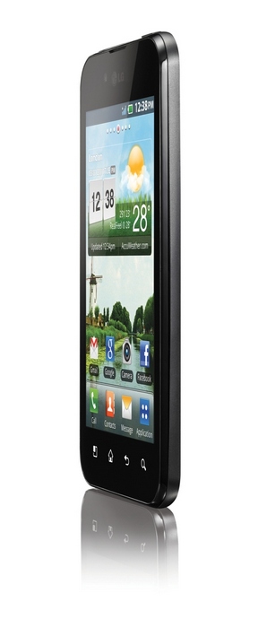  2  LG Optimus Black P970    17 990