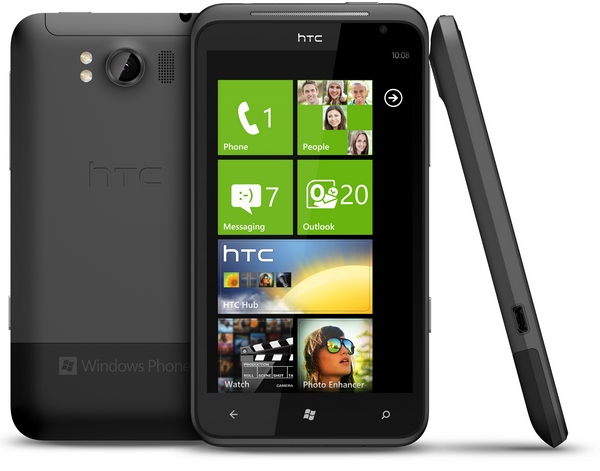  2  HTC TITAN - WinPhone    4.7 