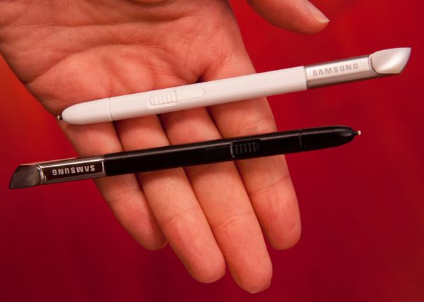  3   Samsung Galaxy Note 10.1:    S-Pen
