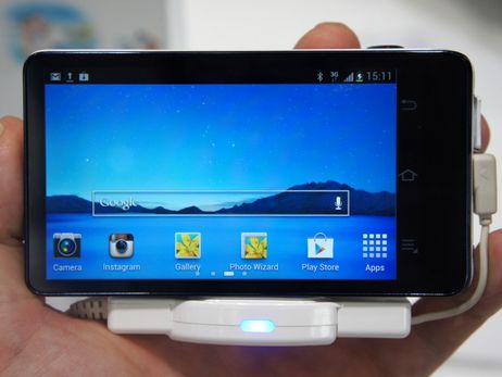  5   Samsung Galaxy Camera -   Android 4.1  4- 