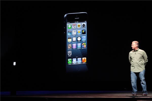  12   iPhone 5:  