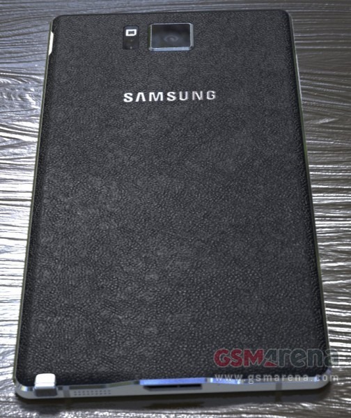  4  Samsung Galaxy Note 4:   