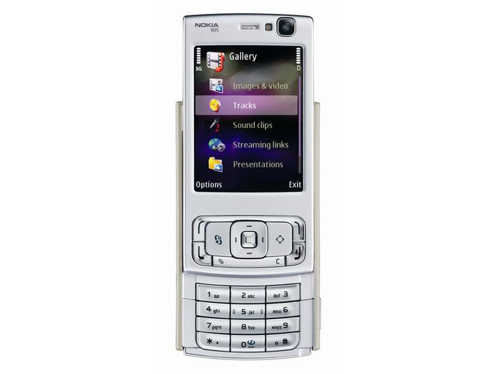 11  Nokia N95
