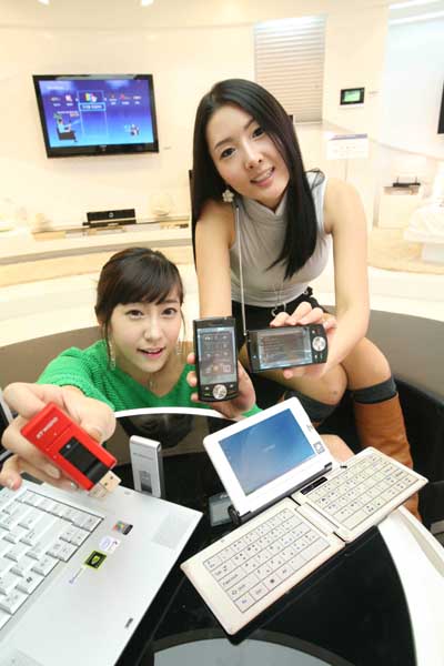  3  Samsung        Mobile WiMAX:   (SPH-M8200), Deluxe MITs (SPH-P9200), USB- (SPH-H1300, SWT-H200K) 